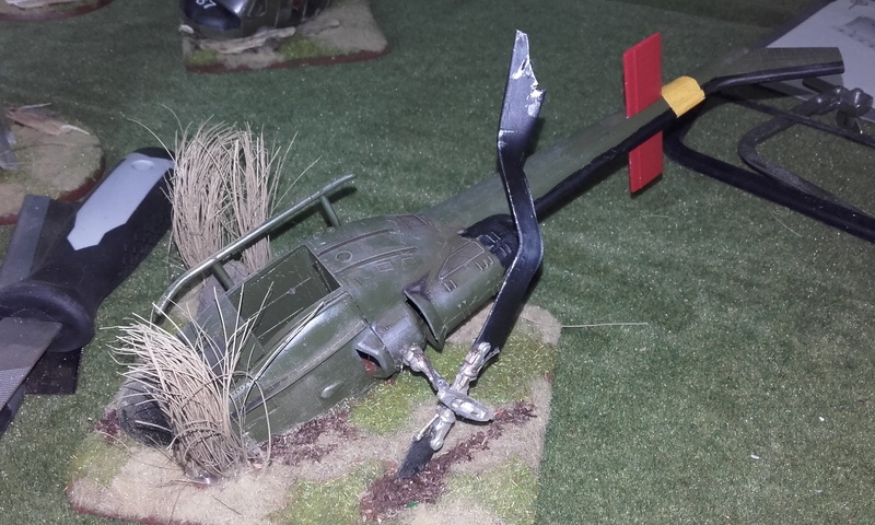 bell huey au sol!!!!!!!! 20180546