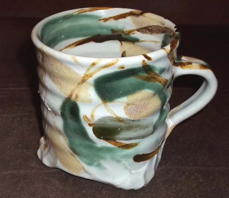 Quirky tin-glazed mug 100_3710