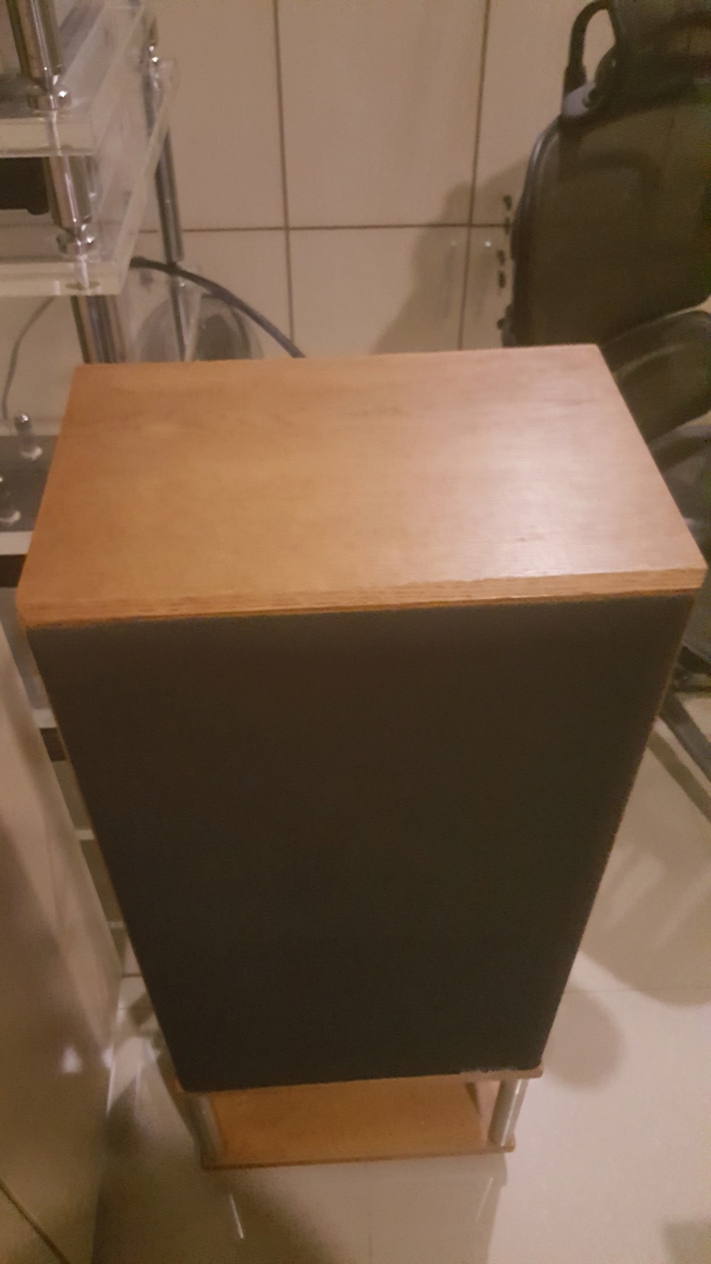 Polk Audio Monitor 10 Speakers (sold) 20180522