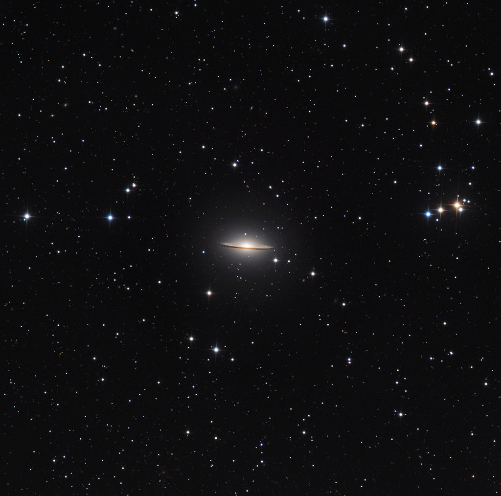 M104 NT 200 ASTROJEJE M104_l10