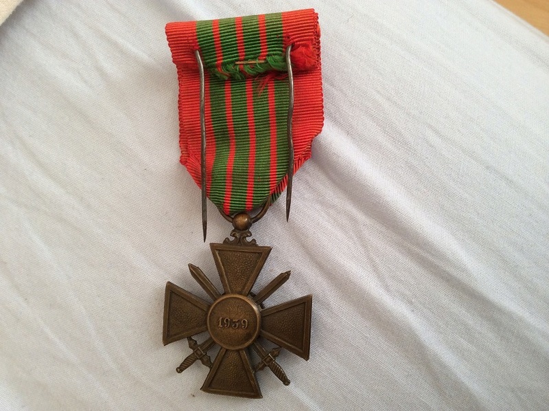 croix de guerre 1939 -ALPINS-OCTOBRE4 Img_4027