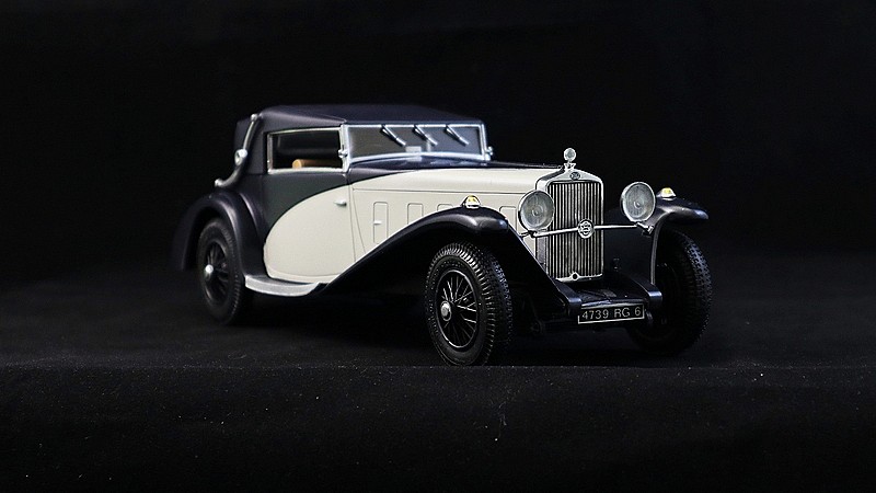 *1/24  Delage D.8 SS +Vitrine Chanel   Heller - Page 4 005_8053