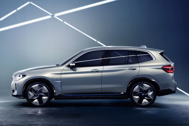 2018 - [BMW] iX3 2eebc210