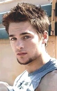 Dylan Sprayberry [585 avatars] - Page 2 Dspray17