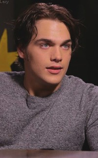 Dylan Sprayberry [585 avatars] - Page 3 Liamou24