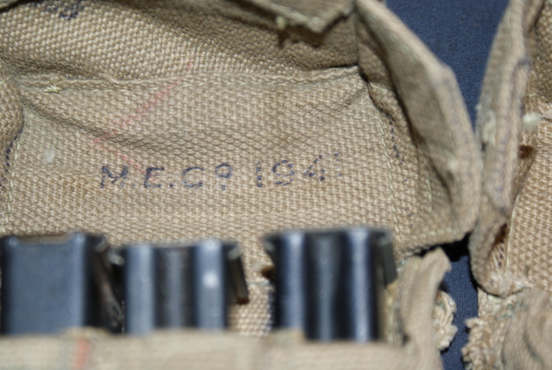 WW2 British ammo pouches Dsc04610
