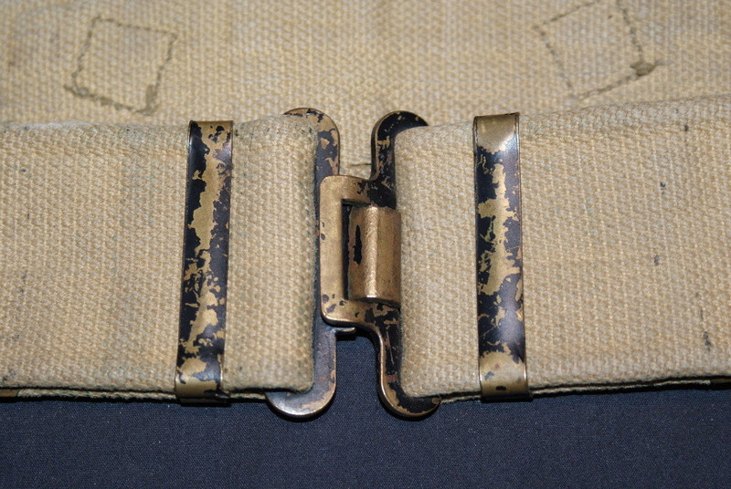 WW2 British ammo pouches Dsc04615