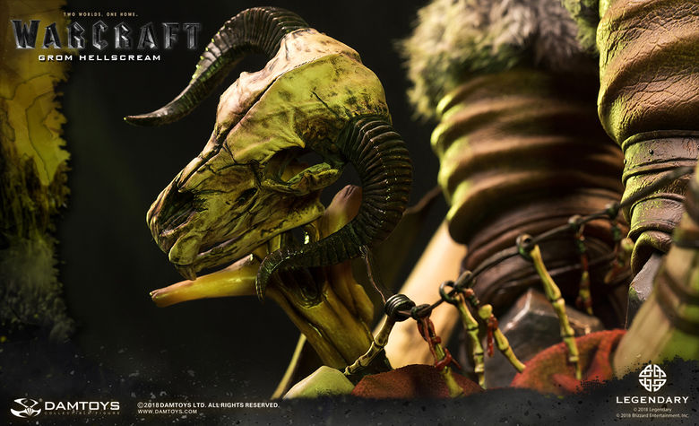Warcraft Movie - Grom Hellscream 2.0 - 34-inch Premium Statue (DamToys) 03380312