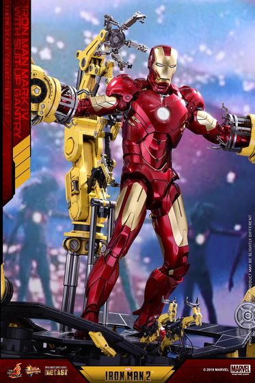 Iron Man 2 - Mark IV With Suit-Up Gantry Featuring - 1/6 scale Collectible Set (Hot Toys) 12545710