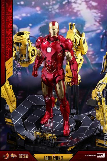Iron Man 2 - Mark IV With Suit-Up Gantry Featuring - 1/6 scale Collectible Set (Hot Toys) 12545812