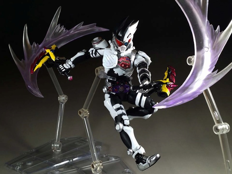 Kamen Rider - S.H. Figuarts (Bandai) - Page 21 22549511