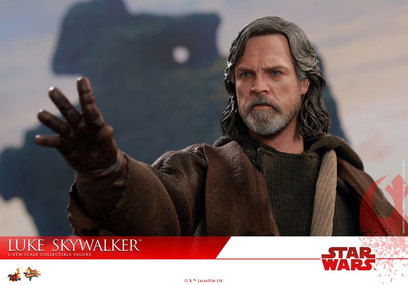 Star Wars The Last Jedi : 1/6 Luke Skywalker - Online Comic Con New York (Hot Toys) 25311212