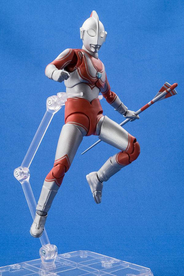 Ultraman (S.H. Figuarts / Bandai) - Page 4 6dae3910