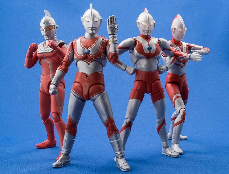 Ultraman (S.H. Figuarts / Bandai) - Page 4 D558ab10