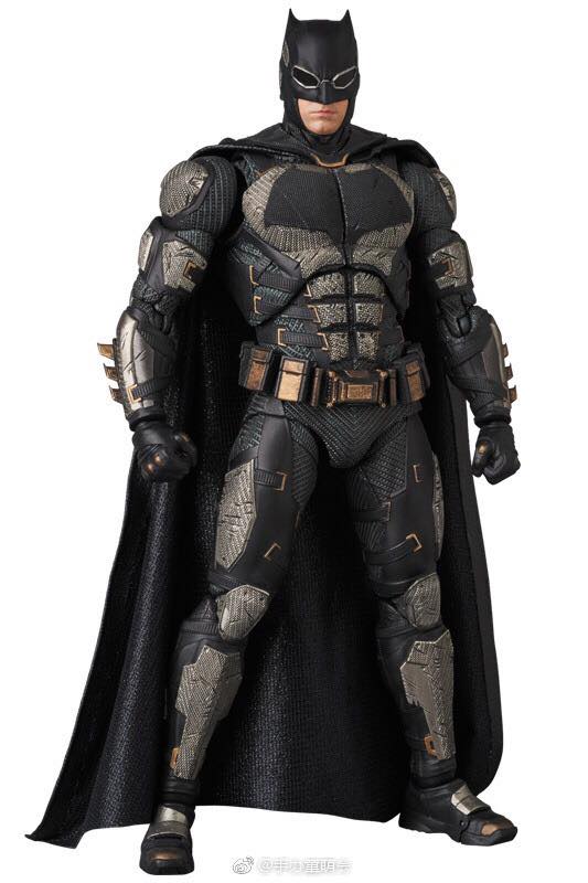 Justice League DC - Mafex (Medicom Toys) Dcsbxv10