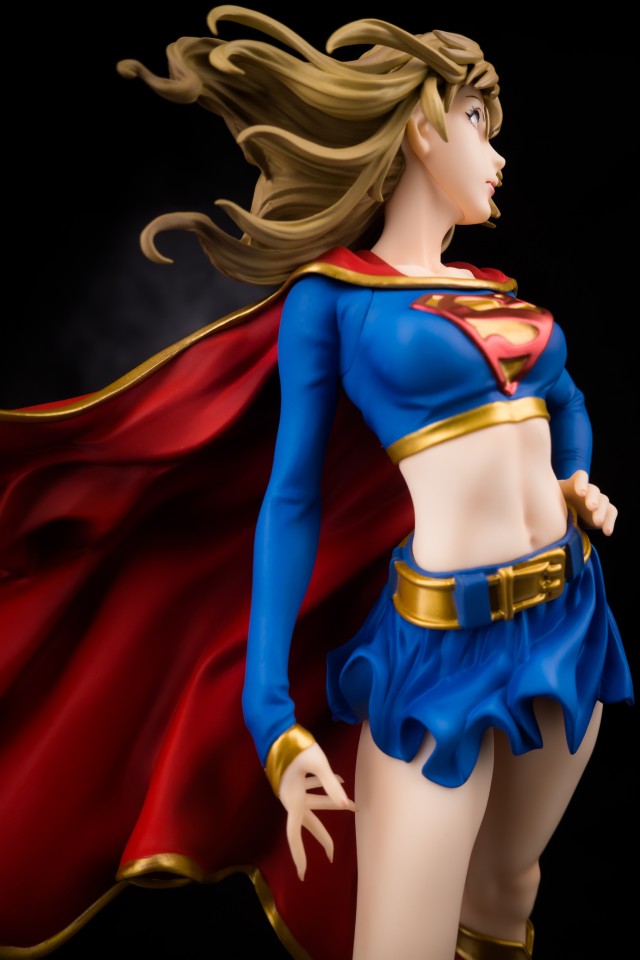 Supergirl Marvel Bishoujo - 1/7 PVC Figure (Kotobukiya) Dsc00444