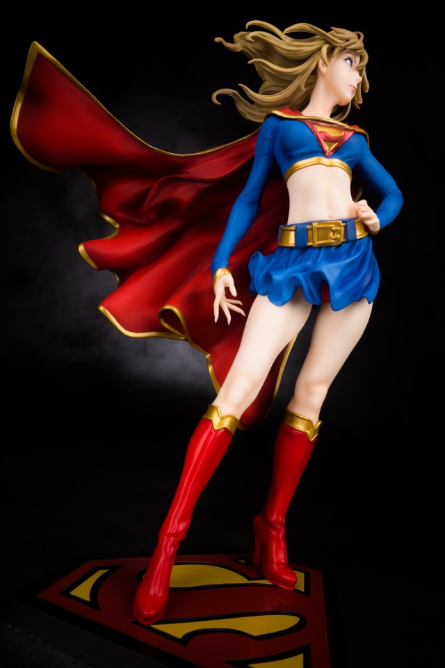 Supergirl Marvel Bishoujo - 1/7 PVC Figure (Kotobukiya) Dsc00447