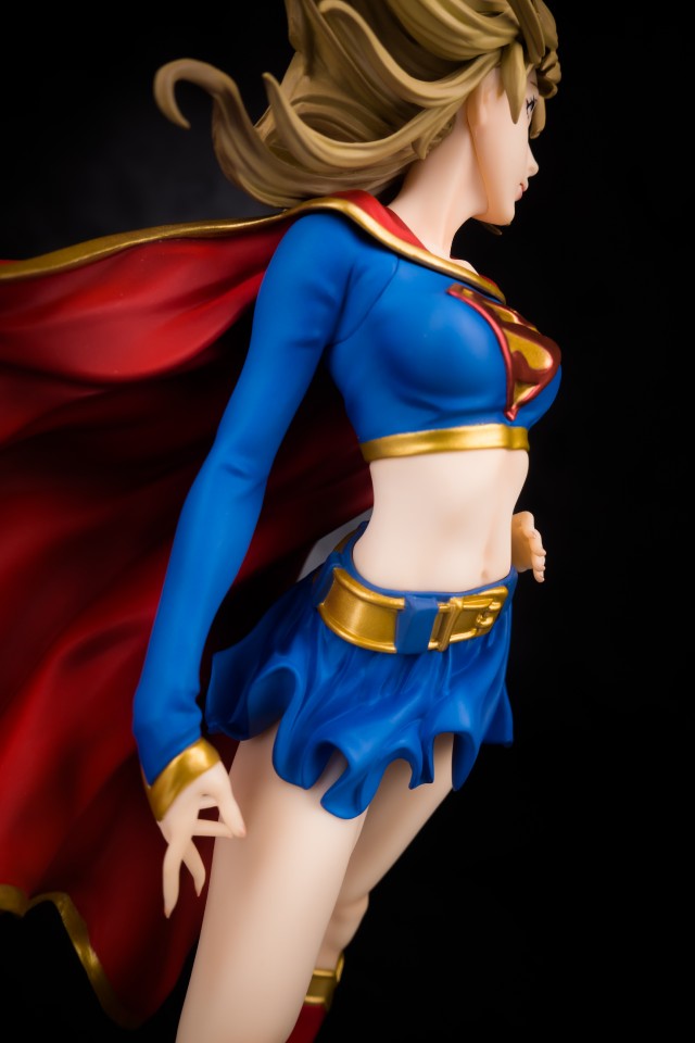 Supergirl Marvel Bishoujo - 1/7 PVC Figure (Kotobukiya) Dsc00448