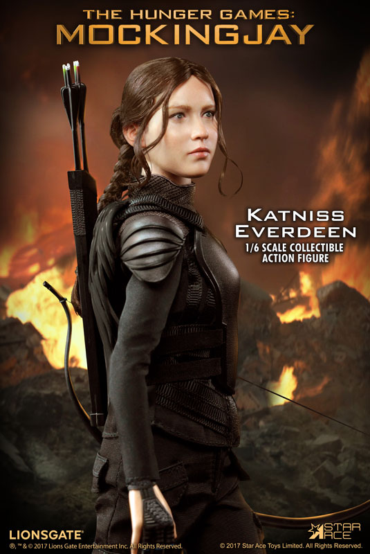 Hunger Games - Katniss Everdeen 1/6 (Star Ace Toys) Figure27