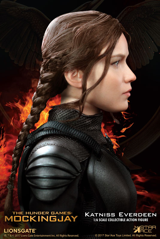 Hunger Games - Katniss Everdeen 1/6 (Star Ace Toys) Figure33