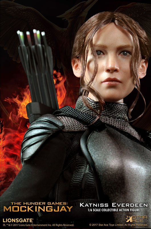Hunger Games - Katniss Everdeen 1/6 (Star Ace Toys) Figure38