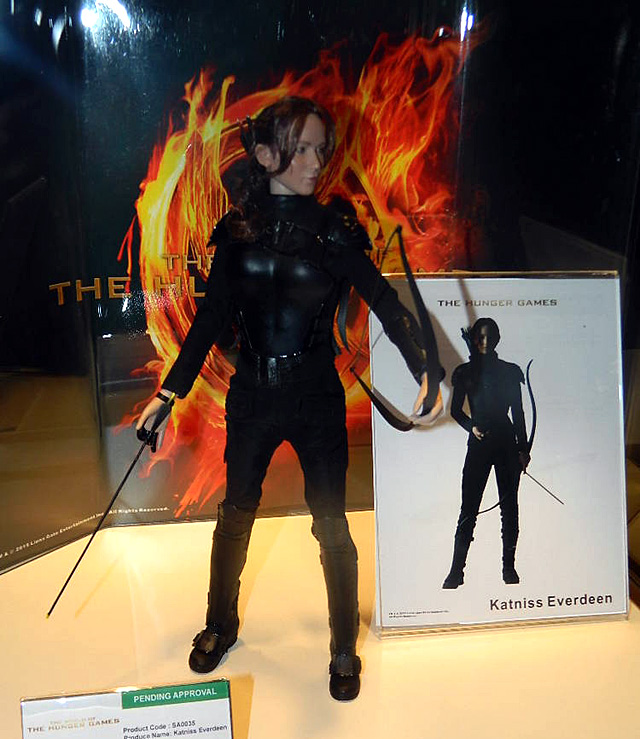 Hunger Games - Katniss Everdeen 1/6 (Star Ace Toys) Nycc2011