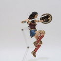 Wonder Woman (S.H.Figuarts/Bandai) Dlonoy10