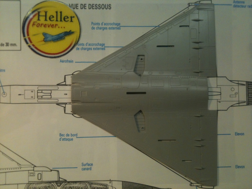 Comparatif DASSAULT MIRAGE 2000 C & N HELLER / ITALERI 1/72ème  Compar36