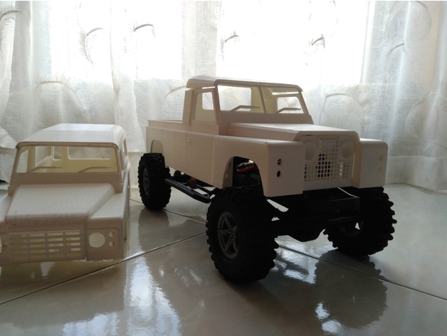 Carrosserie 3D Land Rover Defender D90 4x4 pour Gelande Scx10 Scale et Crawler 1/10 M2a54