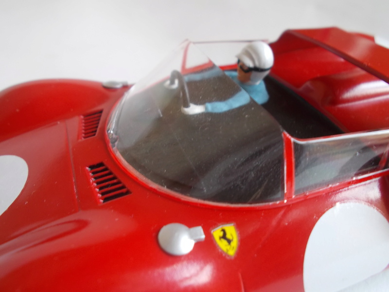 [TAMIYA] FERRARI 330 P2 Réf 25116 Ferrar22