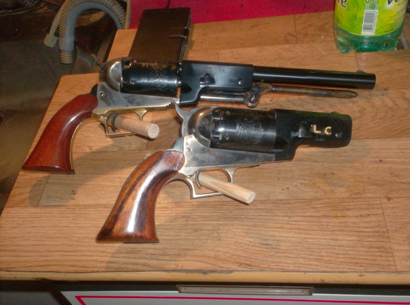 Colt Walker (Uberti) Mes_de11