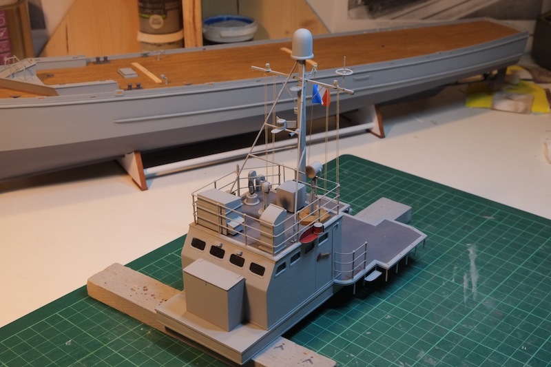 Chasseur de sous-marins CH123 au 1/50 selon plans AAMM - Page 3 Dscf4264