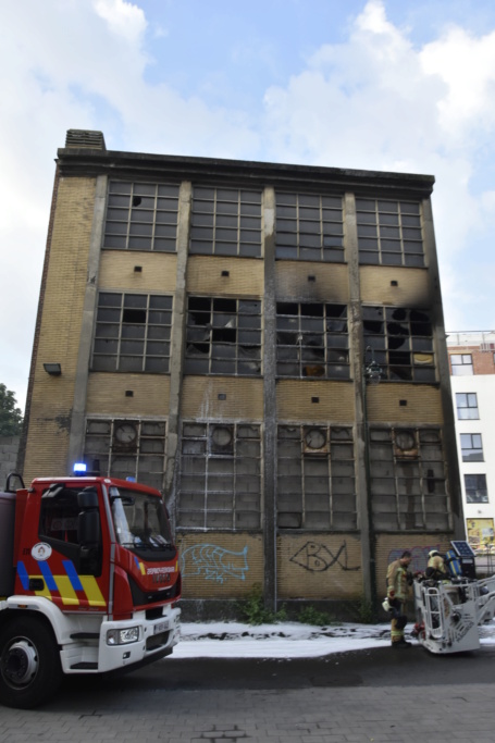 Incendie suivie d'explosion rue du compas à Anderlecht le dimanche 5 septembre + photos Rue_du12