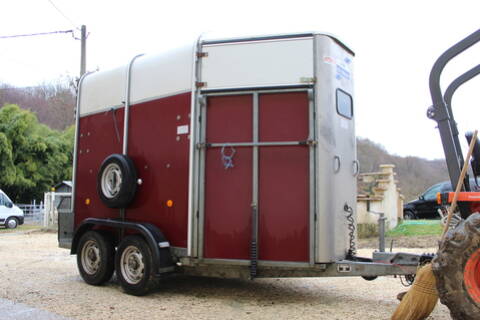 van ifor williams neuf