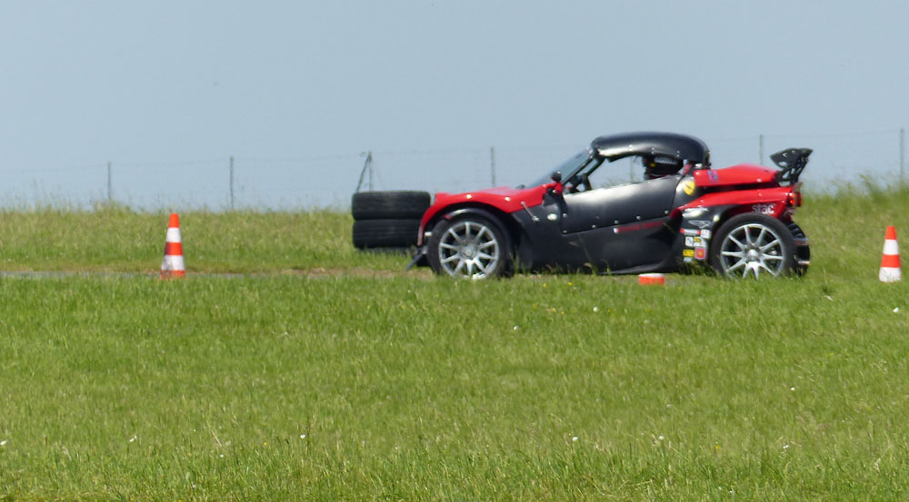 Meeting SECMA - Samedi 26 Mai 2018 - Circuit de clastres  P1100331