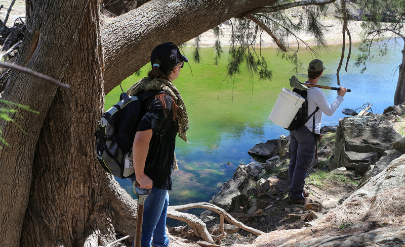 Exploring the Turon River for Gold yesterday (PICS) Img_3424