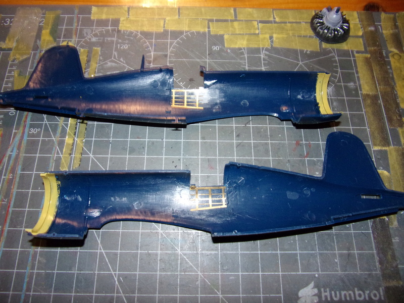 VOUGHT F4U-4B CORSAIR [ACADEMY-MINICRAFT - 1/48éme] - Page 3 102_9838