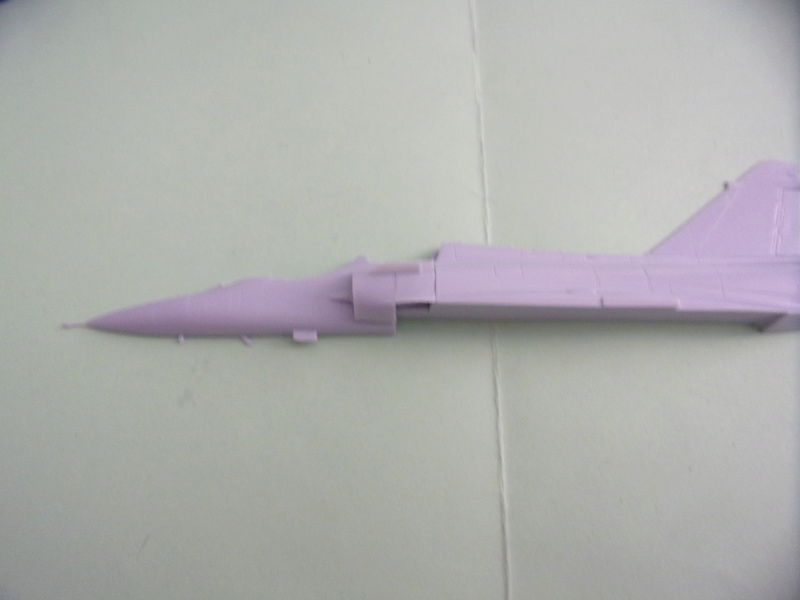 Dassault Mirage2000N [Heller - 1/72éme - réf 80321] 104_1729