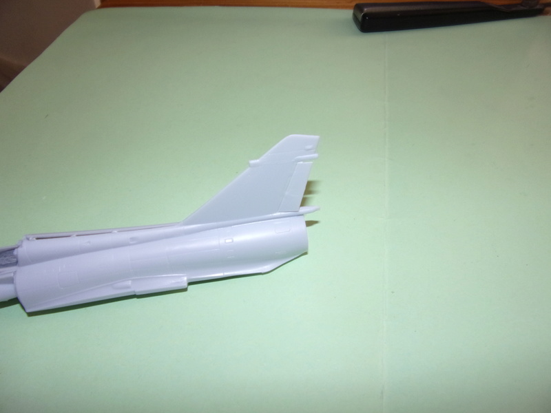 Dassault Mirage2000N [Heller - 1/72éme - réf 80321] 104_1733