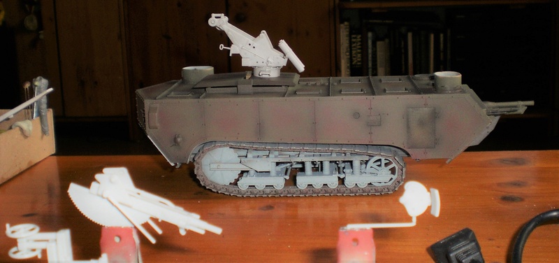 Fertig - Der franz. Panzer "st Chamond", 1/35, TAKOM, anders gebaut von oluengen - Seite 2 Cimg4625