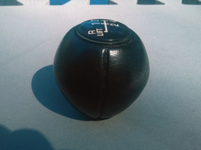 4 speed shift knob Img_2019