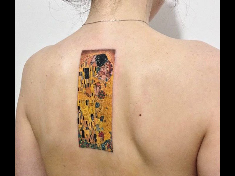 Tatouages : 15 tableaux de Gustav Klimt reproduits à même la peau ! 755