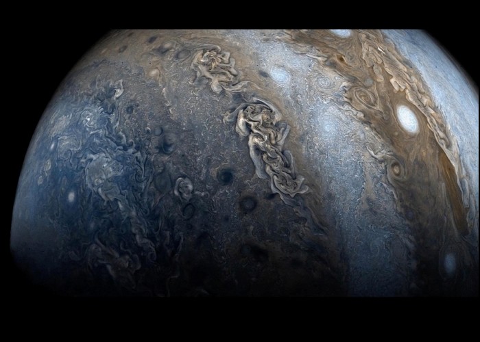 Un cliché de nuages insolites sur Jupiter dévoilé par la NASA Sans_467