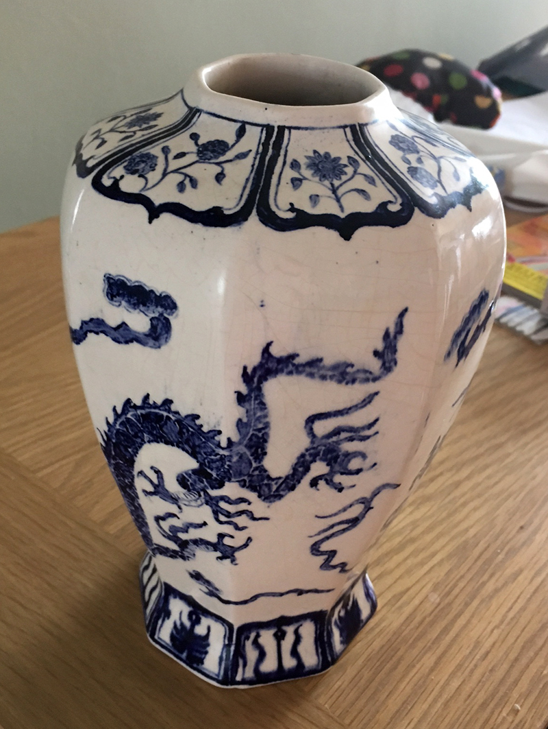 Flow Blue Dragon Vase with funny mark V111