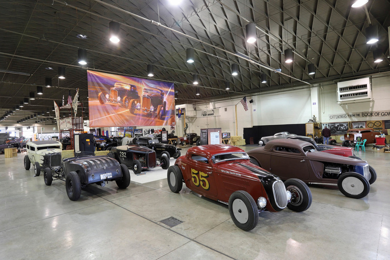 2018 Grand National Roadster Show - 006-2010
