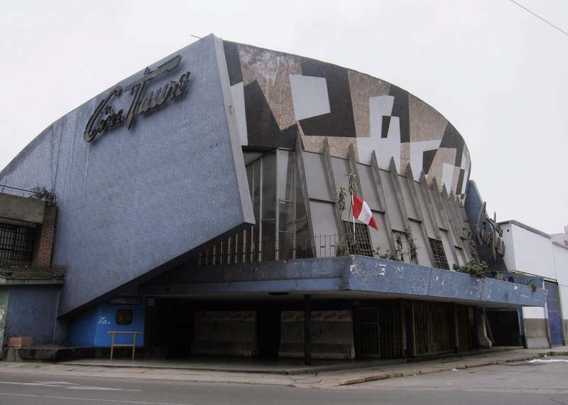 Tauro Cinema (Lima - Perú) - 1960 12282810