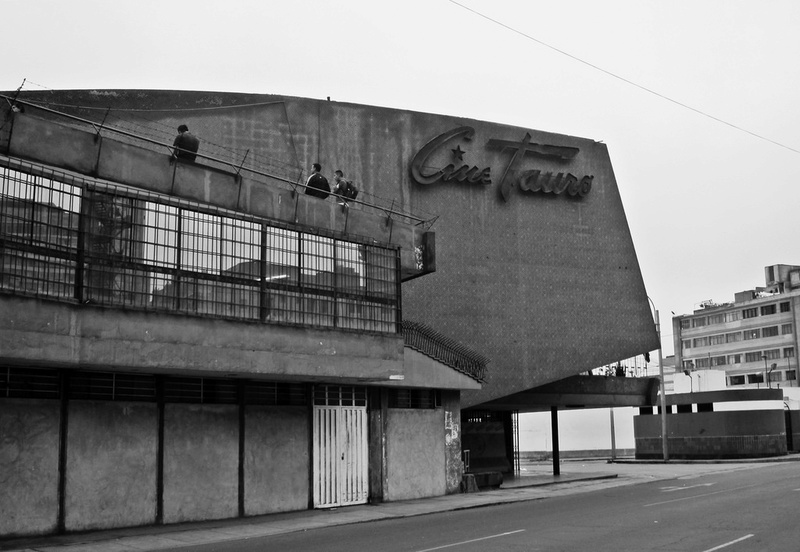Tauro Cinema (Lima - Perú) - 1960 12282811