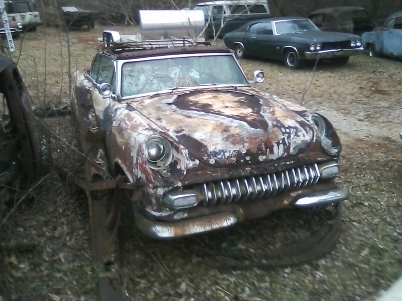 Ford Kustom early sixties show car in backyard Tennessee - casse dans le tennessee 27067610