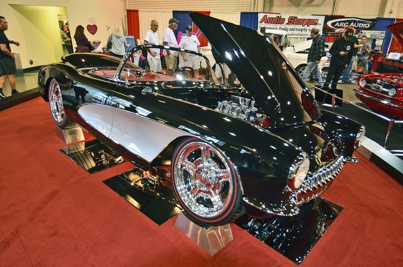 2018 Grand National Roadster Show - 27503410
