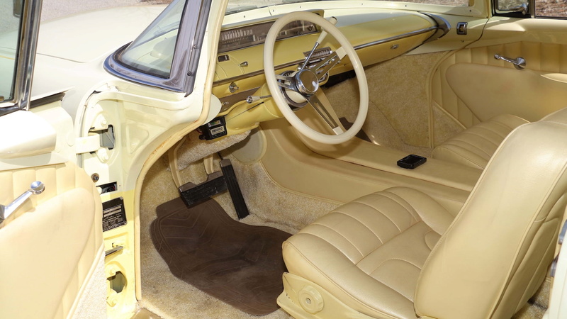1956 Lincoln Custom Coupe - Richard Zocchi 4-152210